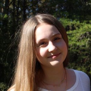 Meet your Posher, Laurel